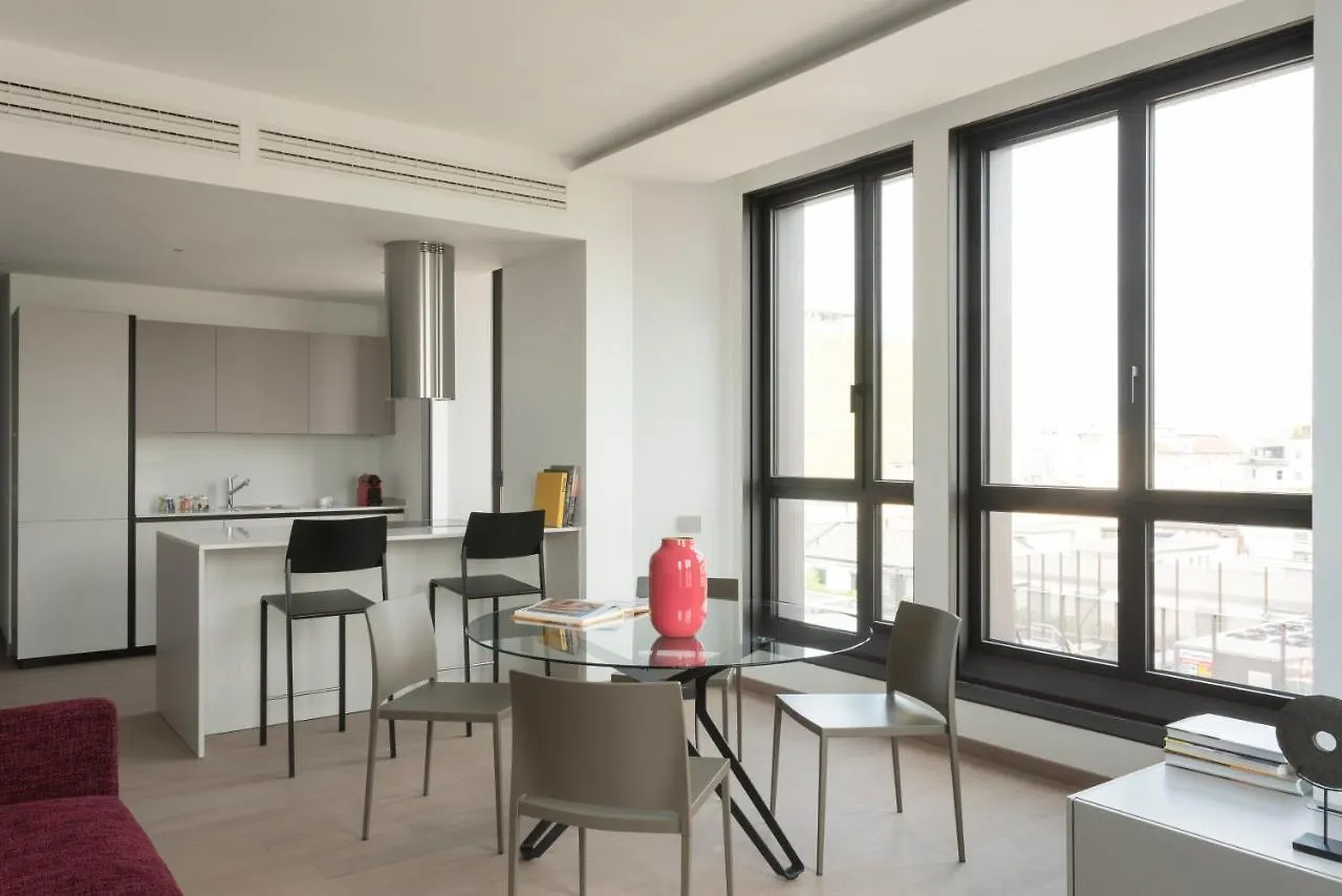 Milan Eleven By Brera Apartments איטליה