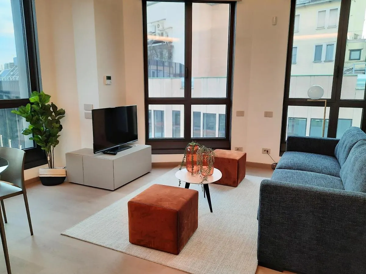 Milan Eleven By Brera Apartments 0*,  איטליה