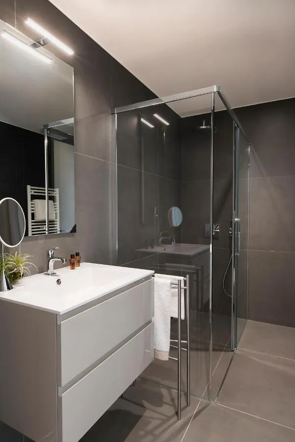 Milan Eleven By Brera Apartments איטליה